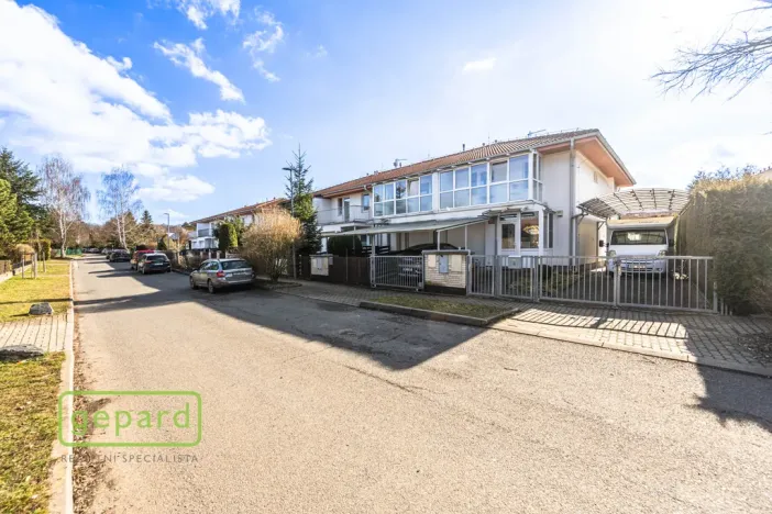 Pronájem rodinného domu, Praha, Čenovická, 125 m2