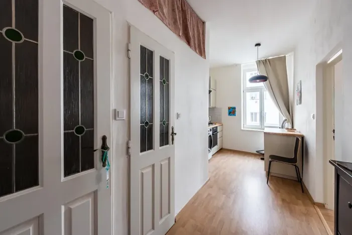 Prodej bytu 1+1, Praha - Vršovice, Holandská, 39 m2