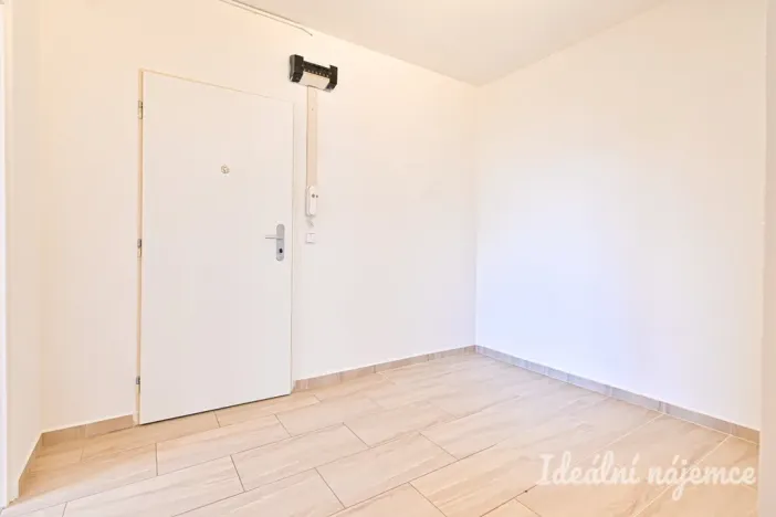 Pronájem bytu 3+1, Brno - Židenice, Čejkovická, 65 m2