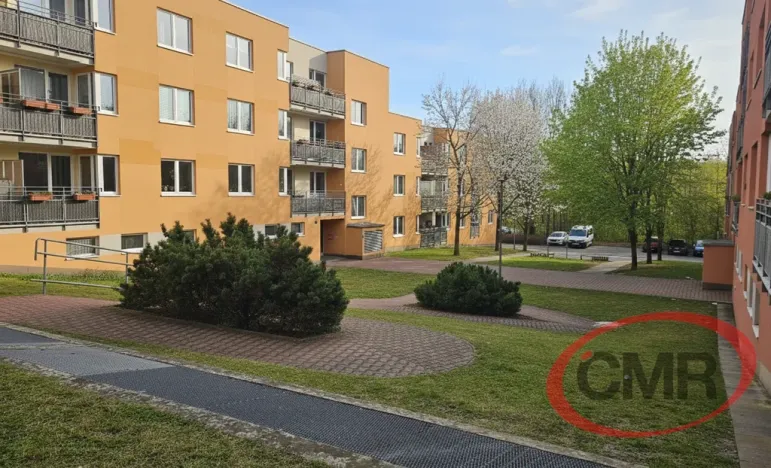 Pronájem bytu 2+kk, Praha, Hnězdenská, 54 m2