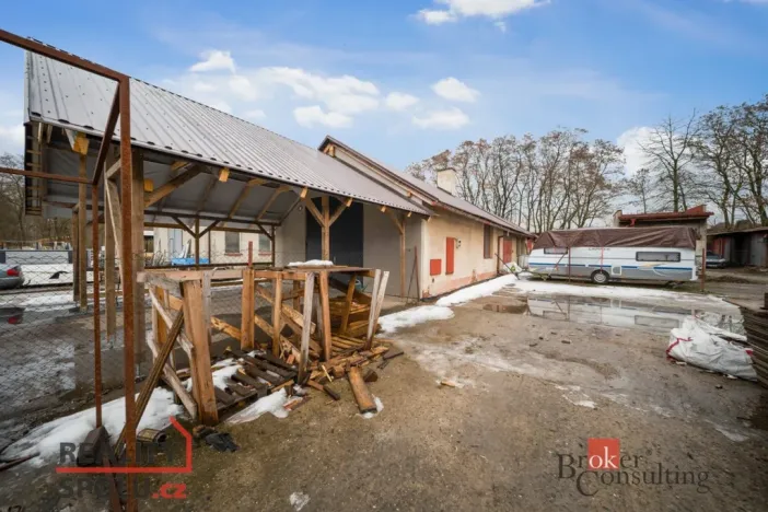 Pronájem skladu, Stěžery, 56 m2