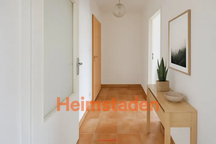 Pronájem bytu 1+kk, Karviná - Nové Město, Brožíkova, 28 m2