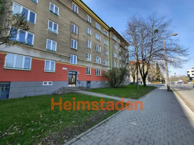 Pronájem bytu 1+kk, Havířov - Město, Mánesova, 36 m2