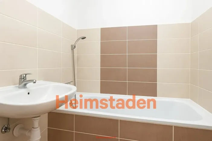 Pronájem bytu 2+1, Havířov - Město, Dlouhá třída, 53 m2