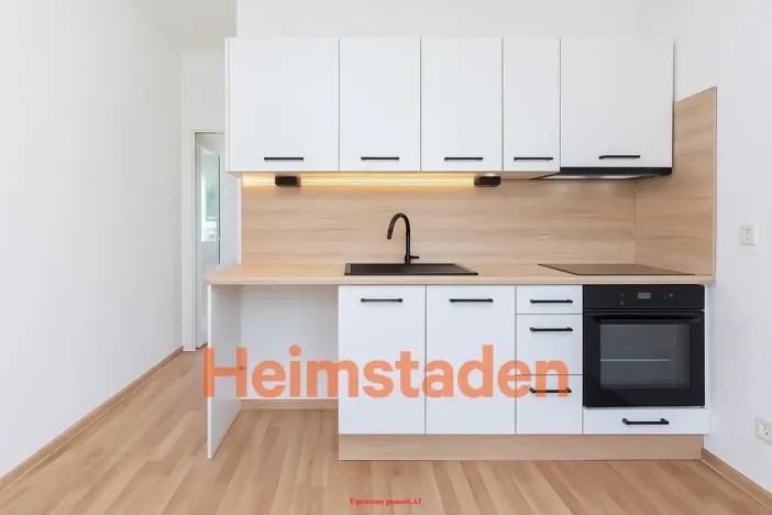 Pronájem bytu 2+1, Havířov - Město, Dlouhá třída, 53 m2