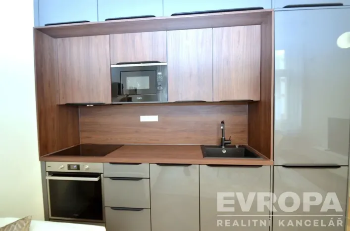 Pronájem bytu 2+kk, Praha - Vinohrady, U Zvonařky, 40 m2