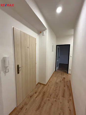 Pronájem bytu 2+1, Náměšť nad Oslavou, Husova, 50 m2