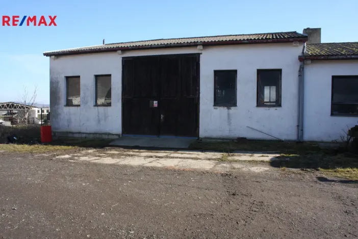 Pronájem komerční nemovitosti, Oslov, 430 m2