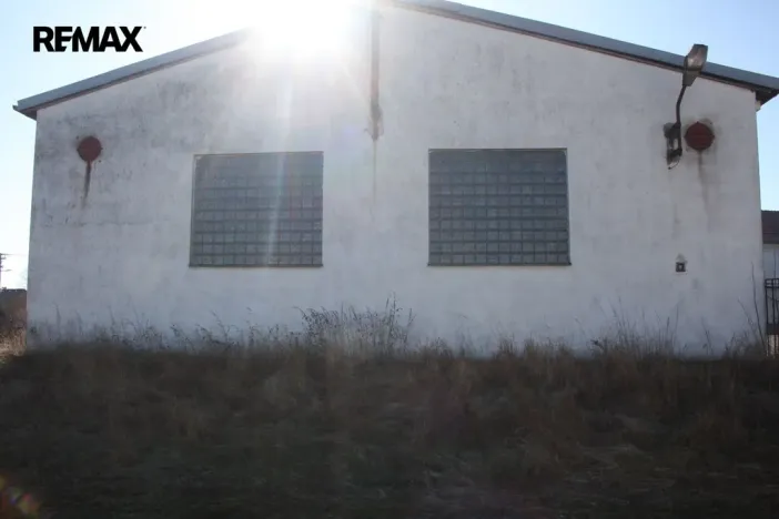Pronájem komerční nemovitosti, Oslov, 430 m2