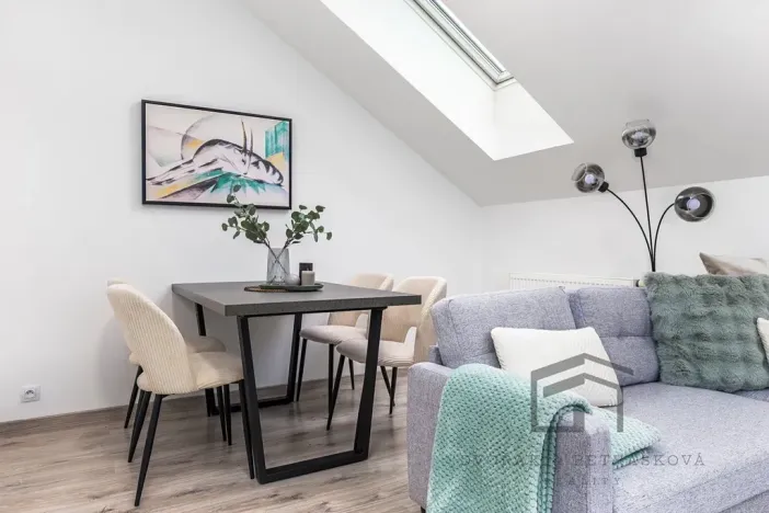 Prodej bytu 2+kk, Praha - Libeň, Pod Labuťkou, 40 m2