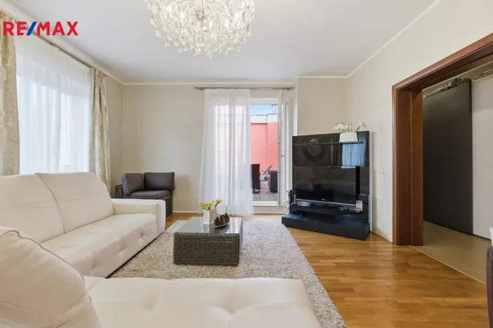 Prodej bytu 3+kk, Karlovy Vary, Jateční, 100 m2