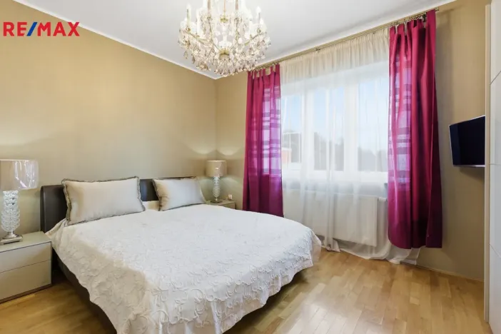 Prodej bytu 3+kk, Karlovy Vary, Jateční, 100 m2