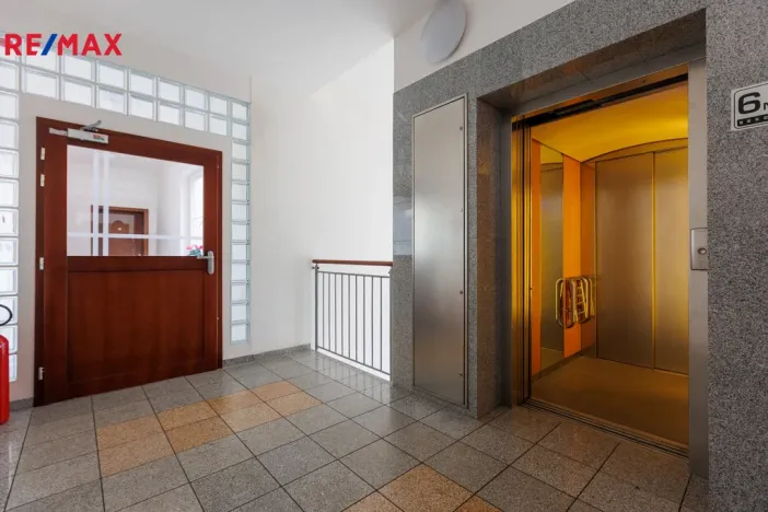 Prodej bytu 3+kk, Karlovy Vary, Jateční, 100 m2