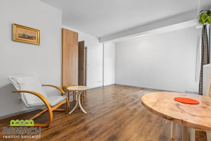 Pronájem bytu 1+kk, Uherské Hradiště, Jindřicha Pruchy, 35 m2