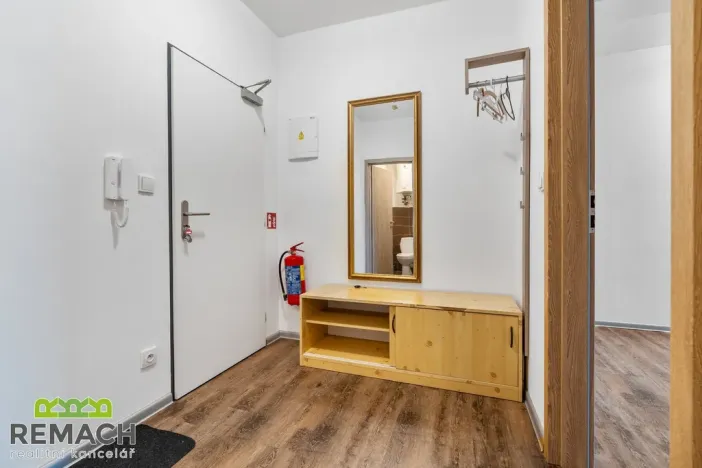 Pronájem bytu 1+kk, Uherské Hradiště, Jindřicha Pruchy, 35 m2