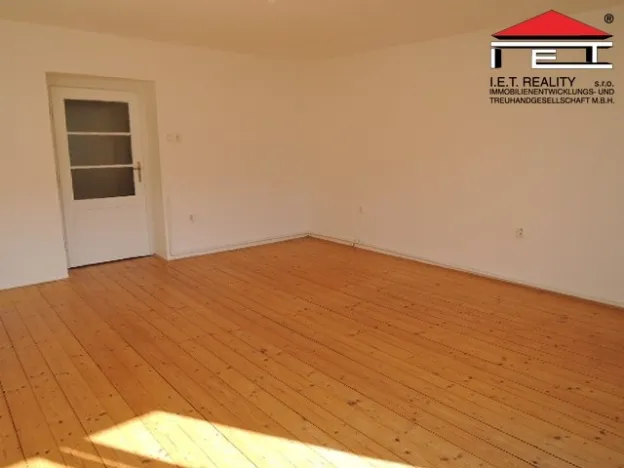 Pronájem bytu 1+kk, Praha - Michle, Nuselská, 46 m2