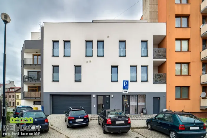 Pronájem bytu 2+kk, Uherské Hradiště, Jindřicha Pruchy, 144 m2