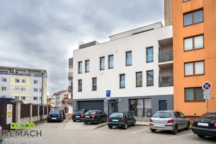 Pronájem bytu 2+kk, Uherské Hradiště, Jindřicha Pruchy, 144 m2