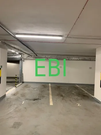 Pronájem garážového stání, Praha - Veleslavín, Pod dvorem, 18 m2