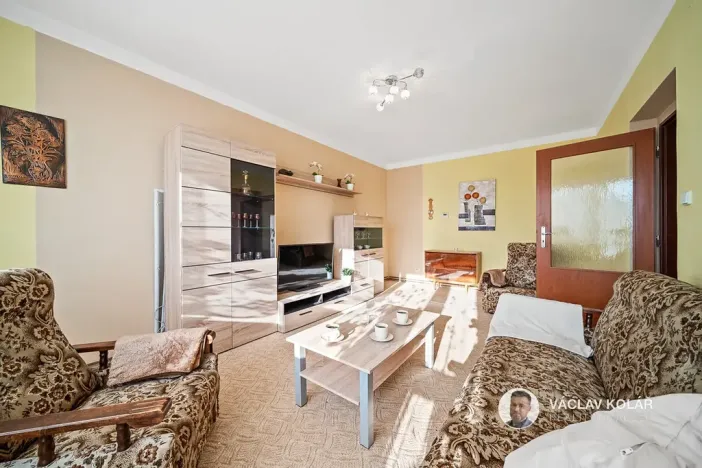 Prodej bytu 3+1, Mžany, 73 m2