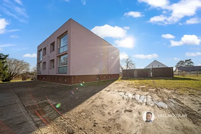 Prodej bytu 3+1, Mžany, 73 m2