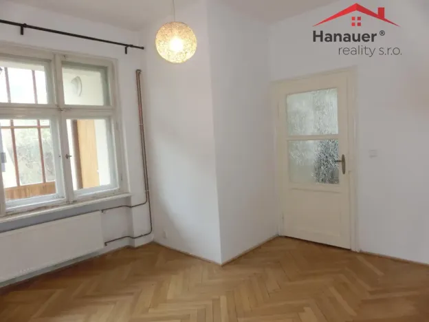 Pronájem bytu 3+1, Ústí nad Labem - Ústí nad Labem-centrum, Koněvova, 60 m2