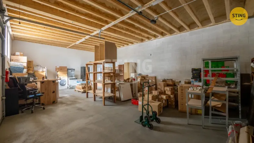 Prodej komerční nemovitosti, Opava - Jaktař, U Stodol, 1100 m2