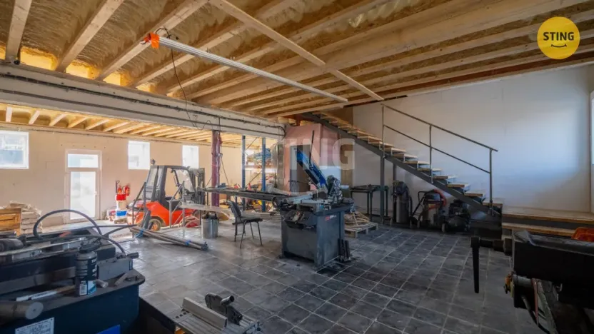 Prodej komerční nemovitosti, Opava - Jaktař, U Stodol, 1100 m2