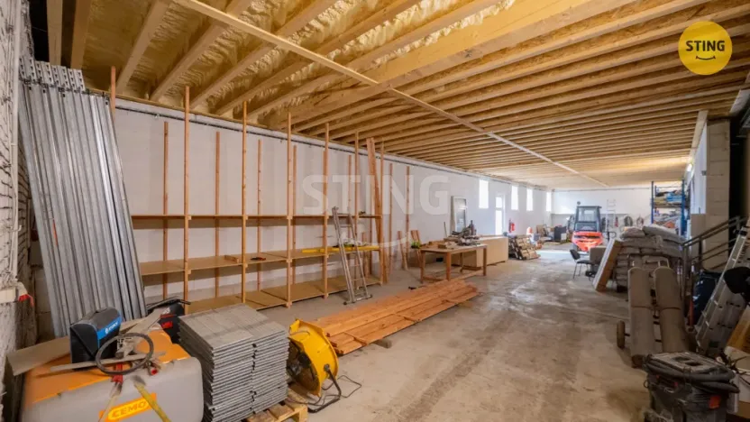 Prodej komerční nemovitosti, Opava - Jaktař, U Stodol, 1100 m2