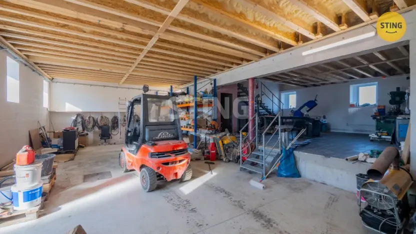 Prodej komerční nemovitosti, Opava - Jaktař, U Stodol, 1100 m2