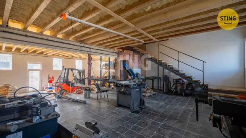 Prodej komerční nemovitosti, Opava - Jaktař, U Stodol, 1100 m2