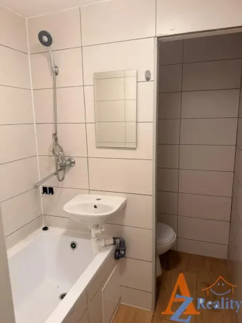 Pronájem bytu 1+1, Chomutov, Kyjická, 37 m2