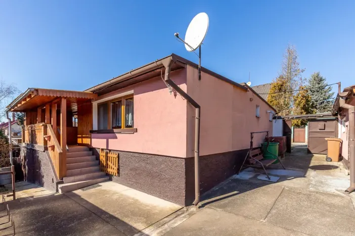 Prodej rodinného domu, Kladno - Švermov, Josefa Bejčka, 58 m2