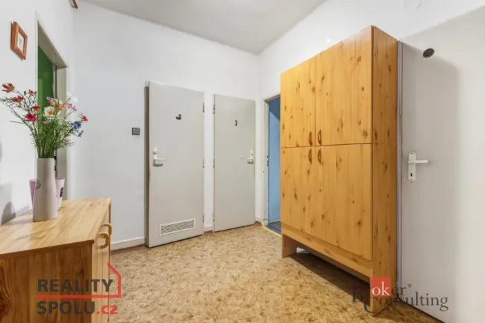 Prodej bytu 2+1, Hradec Králové - Pražské Předměstí, Gočárova třída, 72 m2