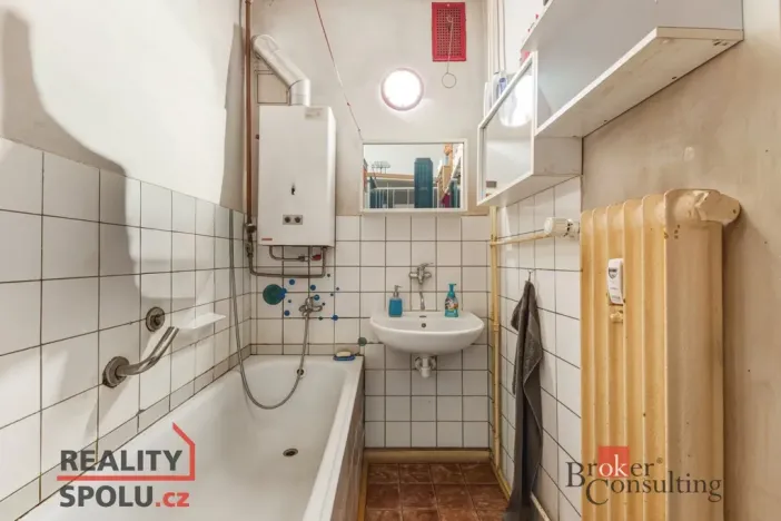 Prodej bytu 2+1, Hradec Králové - Pražské Předměstí, Gočárova třída, 72 m2