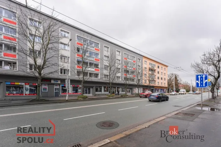 Prodej bytu 2+1, Hradec Králové - Pražské Předměstí, Gočárova třída, 72 m2