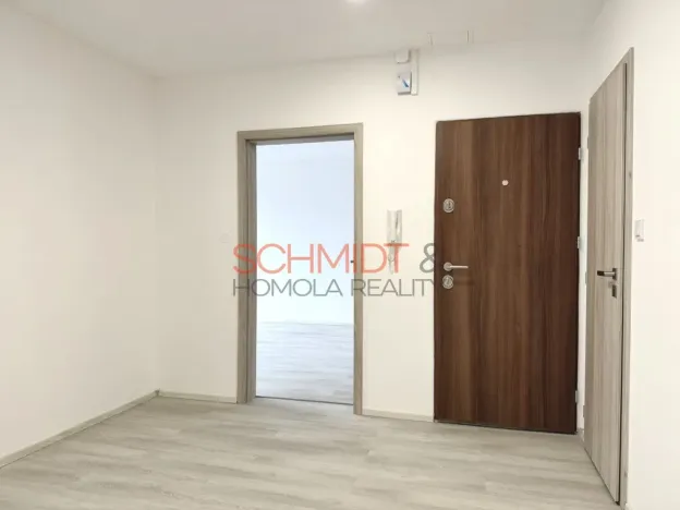 Pronájem bytu 4+1, Hustopeče, U Větrolamu, 88 m2