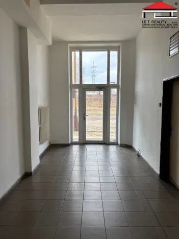 Pronájem obchodního prostoru, Ostrava, Halasova, 785 m2