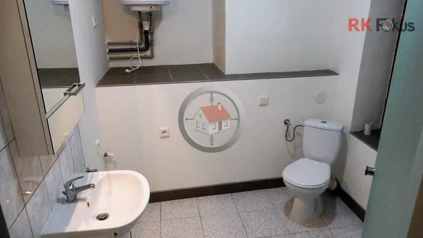 Pronájem bytu 1+kk, Moravské Budějovice, nám. ČSA, 40 m2