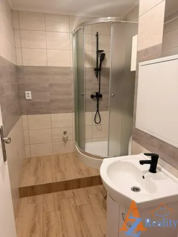 Pronájem bytu 2+1, Chomutov, Kyjická, 65 m2