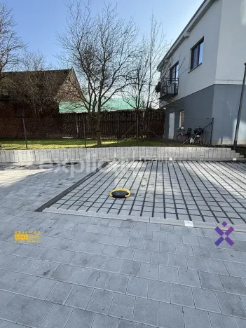 Pronájem garáže, Otrokovice - Kvítkovice, Spojovací, 13 m2