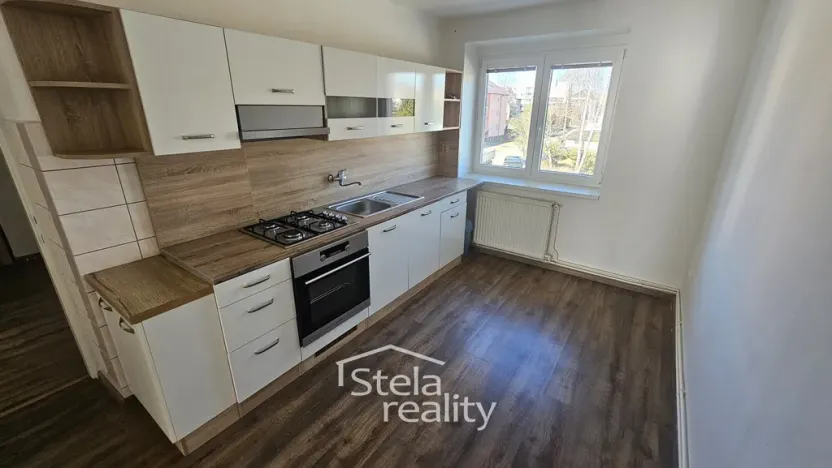 Prodej bytu 2+1, Bruntál, Čs. armády, 55 m2