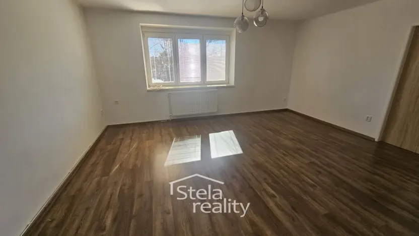 Prodej bytu 2+1, Bruntál, Čs. armády, 55 m2