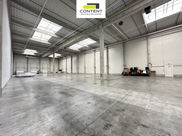 Pronájem skladu, Zápy, 4435 m2