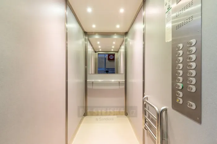 Pronájem bytu 2+kk, České Budějovice - České Budějovice 3, Kubatova, 55 m2