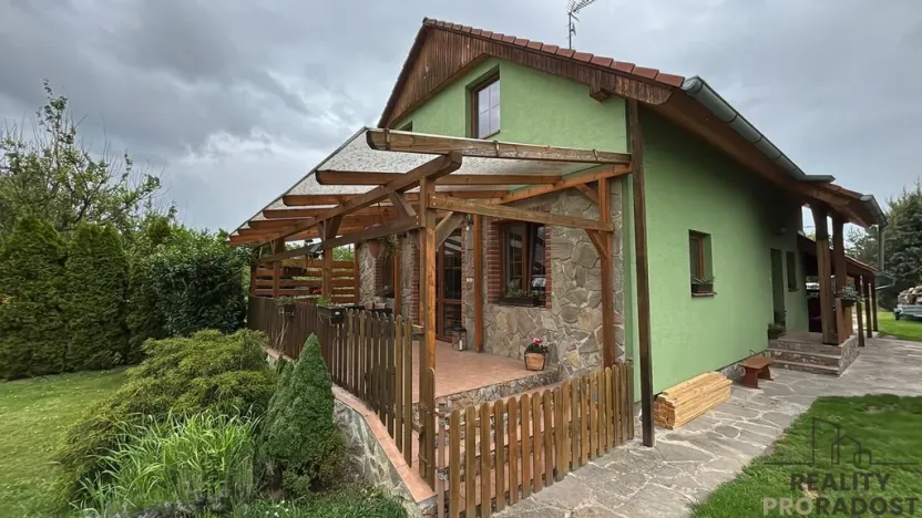 Prodej rodinného domu, Znojmo, 140 m2