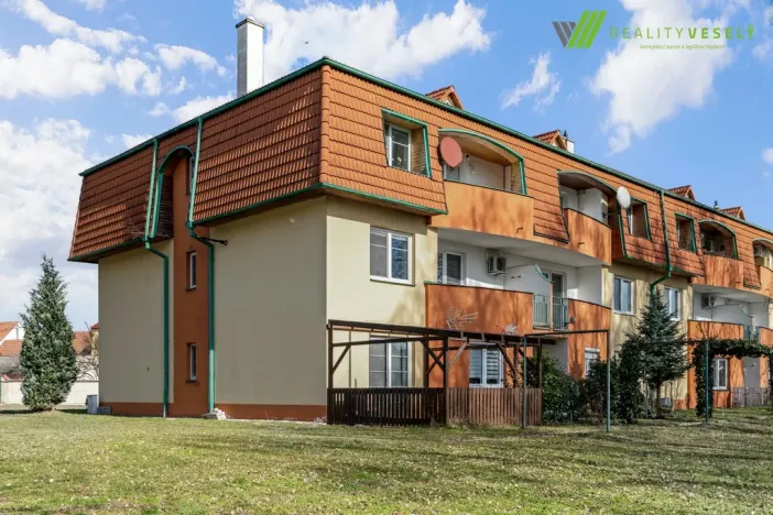 Prodej bytu 3+1, Vracov, Úzká, 83 m2