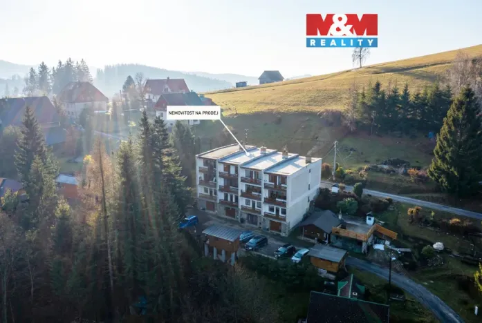 Prodej rodinného domu, Benecko - Horní Štěpanice, 180 m2