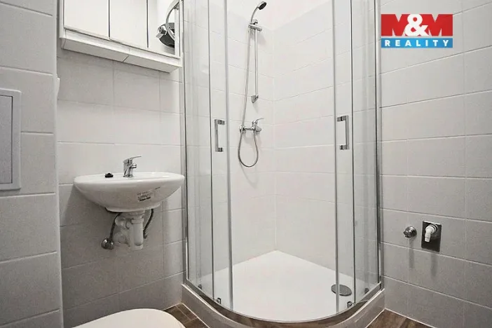 Pronájem bytu 1+kk, Dlouhoňovice, Nádražní, 30 m2