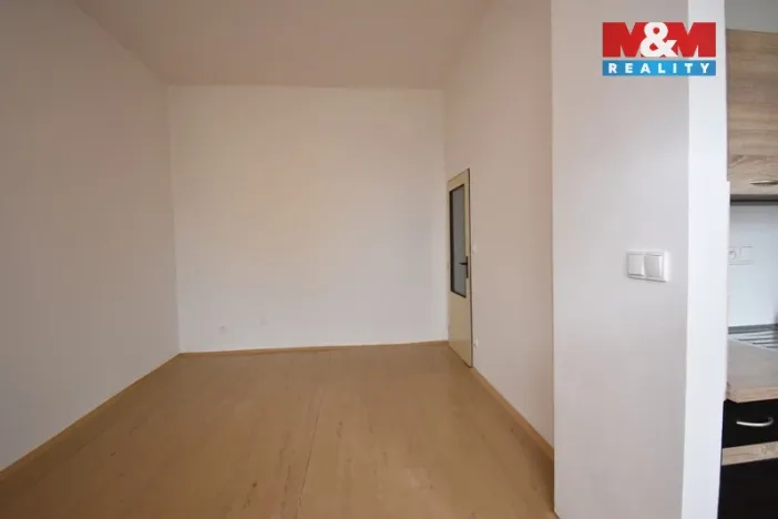 Pronájem bytu 1+kk, Dlouhoňovice, Nádražní, 30 m2